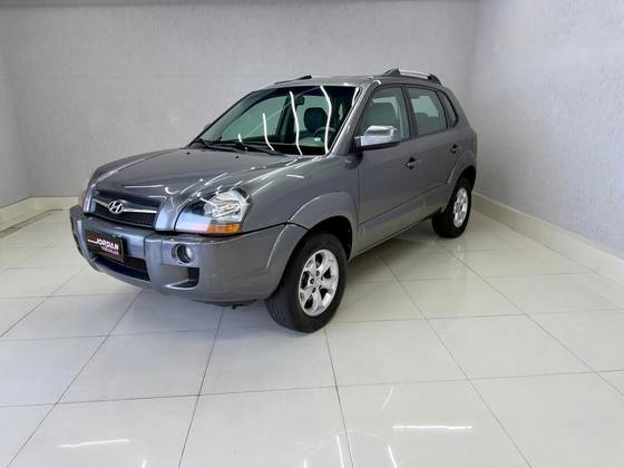 HYUNDAI TUCSON 2.0 MPFI GLS 16V 143CV 2WD FLEX 4P AUTOMÁTICO HYUNDAI TUCSON 2.0 MPFI GLS 16V 143CV 2WD FLEX 4P AUTOMÁTICO
